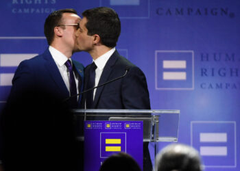 Pete Buttigieg Uses 9-Year-Old as Prop During Campaign Rally