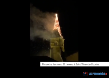 Francia incendio in chiesa