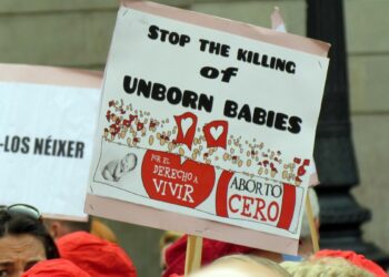 ЗАТВАРАЈУ СЕ МНОГЕ КЛИНИКЕ ЗА АБОРТУС У САД