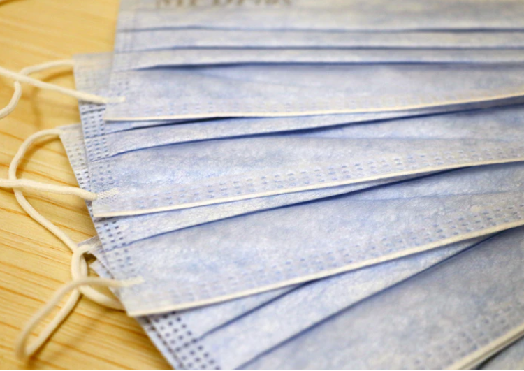 Mascherine sanitarie per proteggersi dal coronavirus