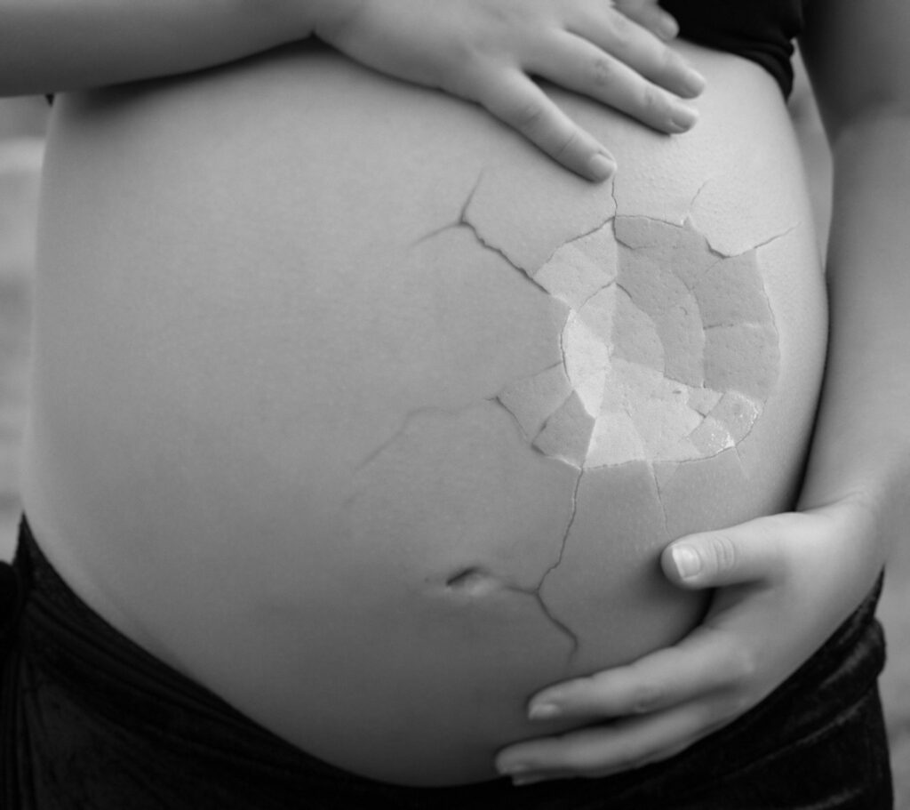 Pregnant woman, image from pixabay.com
