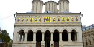 Румынская Православная Церковь: сексуальное образование угрожает невинности детей и их развитию