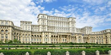 В школах Румынии не будет секспросвета без согласия родителей
