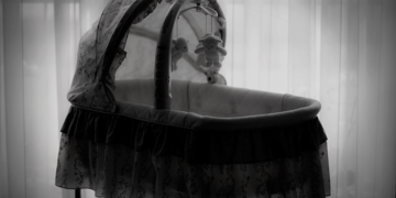 Consequences of America’s Falling Birthrate Debated by Experts