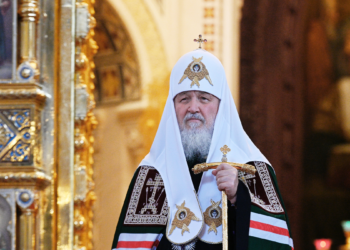 Патријарх Кирил критиковао предлог закона о хитном удаљавању деце од родитеља
