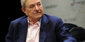 Сорос и «Открытая демократия» заявили о том, что пора упразднить семью и частную жизнь