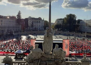 La Dea Roma vigila sul popolo del Family Day