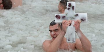 ЧЕМУ НАС УЧИ КОРОНА ТРОВАЊЕ?