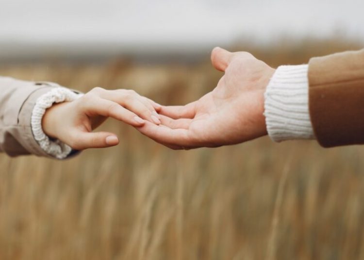 Пажња, момци и девојке – невиност није исто што и наивност