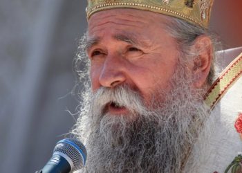 Владика Јоаникије Милу Ђукановићу: Митрополит Амфилохије је на истини, а ти на лажи!