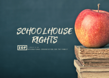 АДВОКАТИ ТРАЖЕ СУДСКИ НАЛОГ ПРОТИВ ШКОЛЕ У ТУЖБИ ЗА ИНДОКТРИНАЦИЈУ ТЕОРИЈОМ КРИТИЧНЕ РАСЕ