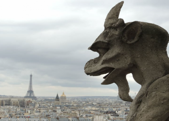 Cinco años del incendio de Nôtre-Dame de París. JJ. OO. 2024 y cristianofobia