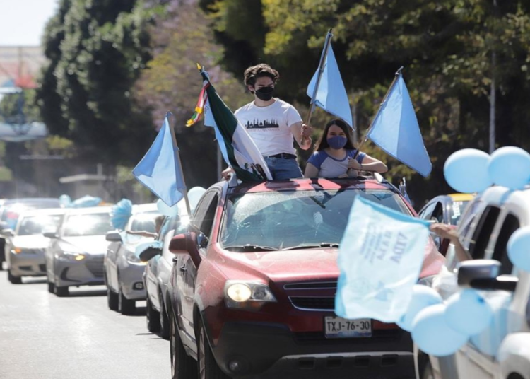 Claxonazo contra el aborto en México