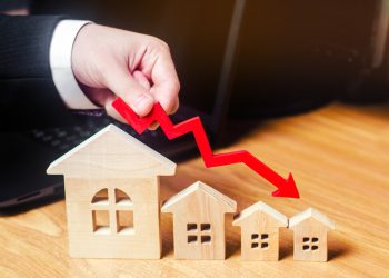 ПРЕНОСИМО: У СРБИЈИ ДУПЛО ВИШЕ УМРЛИХ НЕГО РОЂЕНИХ ПРОШЛЕ ГОДИНЕ