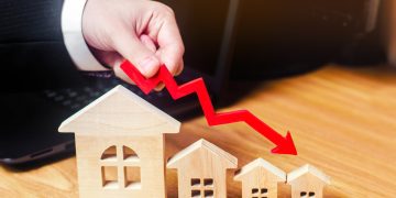 ПРЕНОСИМО: У СРБИЈИ ДУПЛО ВИШЕ УМРЛИХ НЕГО РОЂЕНИХ ПРОШЛЕ ГОДИНЕ