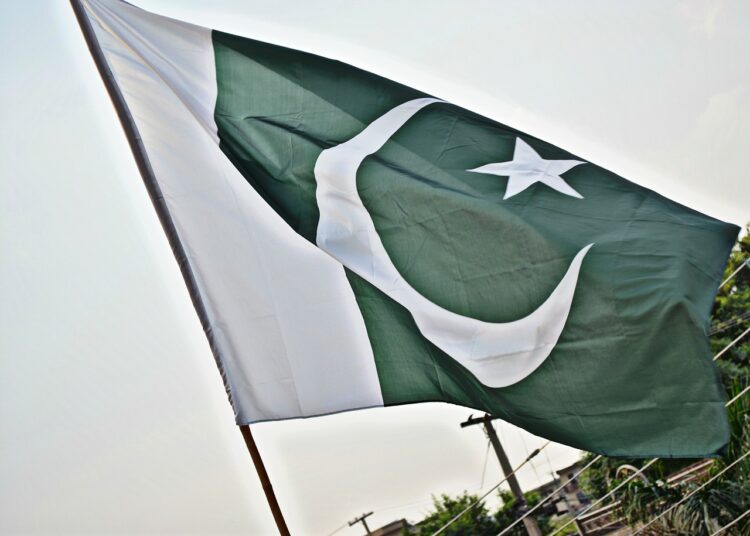 Hilfe für die 14-jährige Maira, die in Pakistan entführt und vergewaltigt wurde