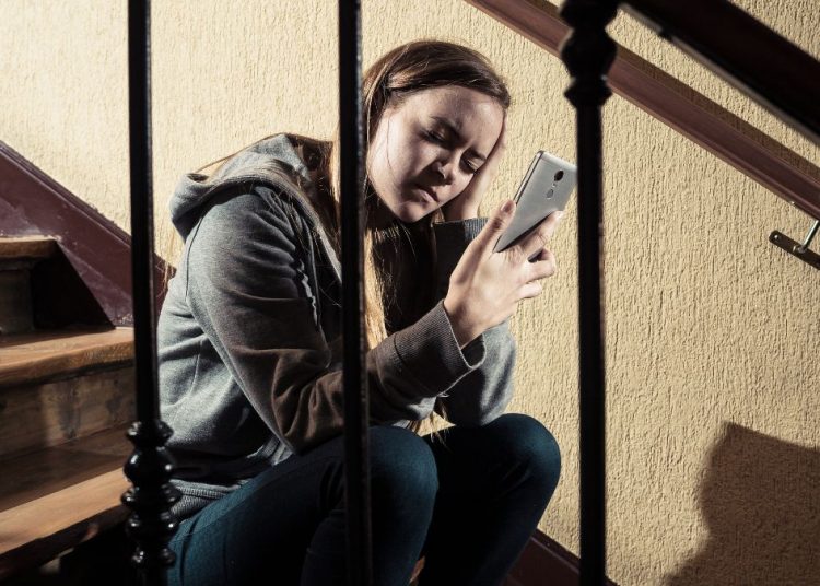 УТИСЦИ О „УТИСКУ НЕДЕЉЕ“ (ДРУГИ ДЕО)