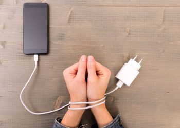 ПРЕНОСИМО: ЗАВИСНОСТ ОД ИНТЕРНЕТА (1.ДЕО)