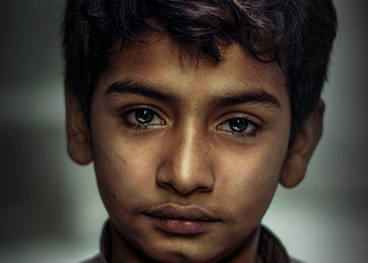 Cuando falla la familia, tiene que estar la escuela