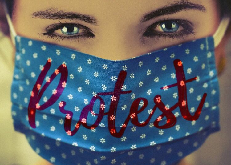 Weltweite Proteste gegen Corona-Beschränkungen am Lockdown-Jahrestag