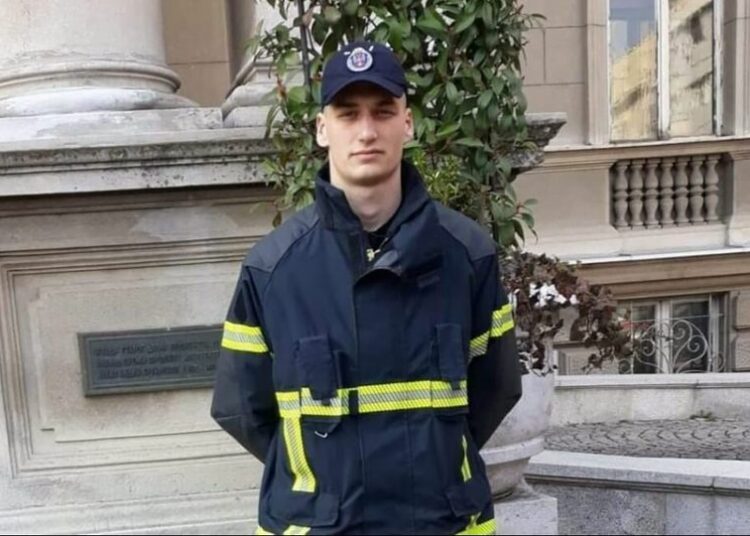 БРАВО ЂОРЂЕ, ЉУДИНО СА КОСОВА!