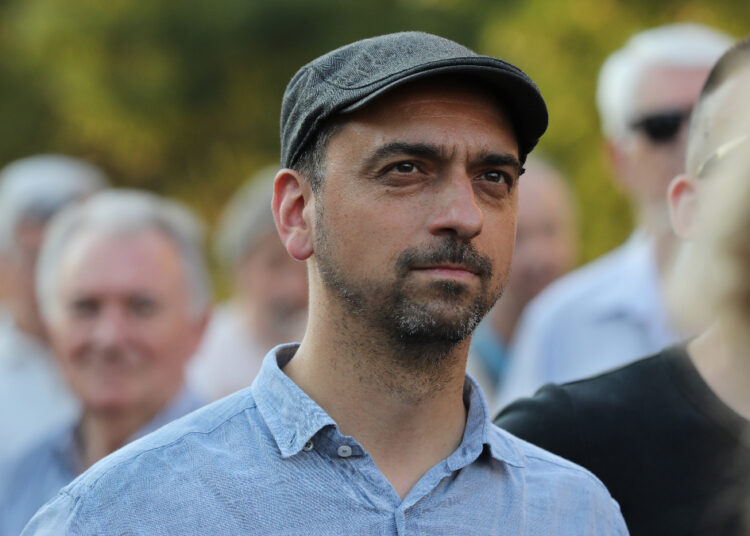 УРЕДНИК iFamNews-а НА СРПСКОМ ЈЕЗИКУ ГОСТ НА РАДИО СВЕТИГОРИ