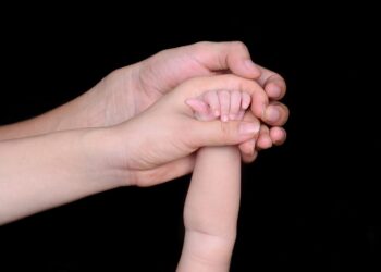 ПРАВДА ЗА РОДИТЕЉЕ: ЧЕТИРИ УДРУЖЕЊА ТРАЖЕ ПРОМЕНУ ЗАКОНА