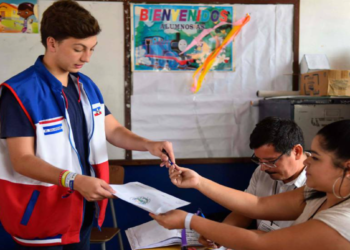 Bukele y su partido arrasan con todo en las elecciones en El Salvador. ¿Lecciones y consecuencias para el resto de Hispanoamérica?