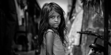 БЕЗ ТРАГА – КАКО ИЗБЕГЛИЧКА ДЕЦА НЕСТАЈУ У ЕВРОПИ