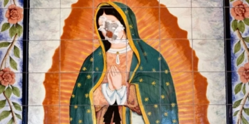 È violenza contro i simboli cattolici