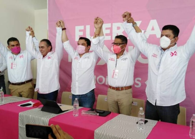 Fuerza por México