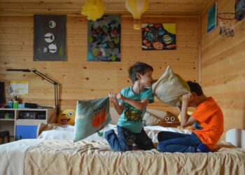 ОВАКО ФРАНЦУЗИ ВАСПИТАВАЈУ СВОЈУ ДЕЦУ