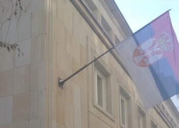 СРБИЈА ОПОЗВАЛА АМБАСАДОРА У ПОЉСКОЈ ЗБОГ ПОДРШКЕ ЛГБТ ЗАЈЕДНИЦИ