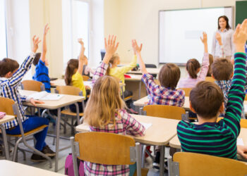 ИСТИНА ПЕДАГОГИЈЕ И ОНЛАЈН СИМУЛАКРУМ ШКОЛЕ (2. део)