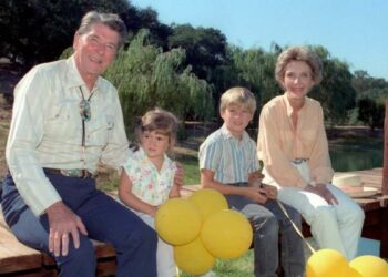 “The treasure hidden beneath the hearth”