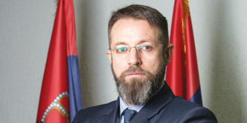 ПРОФЕСОР РИСТИВОЈЕВИЋ: КАД ЗАКОН ПРОПИСУЈЕ НАУКУ, ТО ПОСТАЈЕ ИДЕОЛОГИЈА