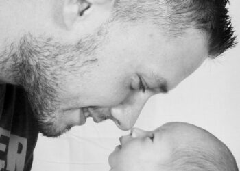 И ОЧЕВИМА ЈЕ ПОТРЕБНА ПОДРШКА У РОДИТЕЉСТВУ