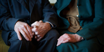 ФЈОДОР, АНА И СВЕТИ АМВРОСИЈЕ