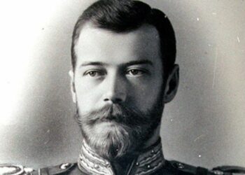 ГЛЕДАЈМО ИМ У ЛИЦА