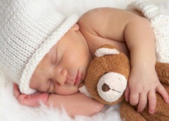 ОД НЕВЕРУЈУЋЕ ФЕМИНИСТКИЊЕ ДО ПРАВОСЛАВНОГ ПУБЛИЦИСТЕ (2)