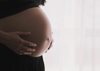 ПОРОДИЉЕ И МИНИМАЛНА ЗАРАДА – КО ИМА ПРАВО НА ПРЕРАЧУН И ГДЕ ДА СЕ ИНФОРМИШЕ