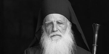 ИГУМАН ЈУЛИЈАН: НАЈВЕЋЕ БЛАГО ЈЕДНОГ НАРОДА СУ ДЕЦА