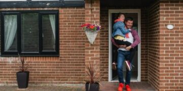 ПОРОДИЦА И РАЗВОДИ: ТРЕНД ГДЕ РОДИТЕЉИ МЕЊАЈУ ДОМОВЕ НАКОН РАСКИДА