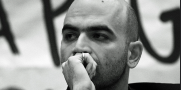 Caro Roberto Saviano, tenga giù le mani dalla mia famiglia