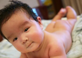 СА ПОЛИТИКЕ ЈЕДНОГ ДЕТЕТА НА ТРИ ДЕТЕТА ПО ПАРУ: ПРОБЛЕМ ЈЕ ШТО КИНЕСКИЊЕ НИСУ ЗАИНТЕРЕСОВАНЕ ЗА БОРБУ ПРОТИВ ДЕМОГРАФСКЕ КРИЗЕ