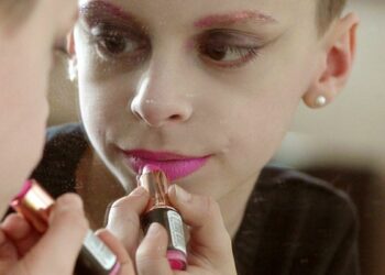 ТРАНСРОДНИ ТРЕНУТАК У СВЕТУ И У СРБИЈИ