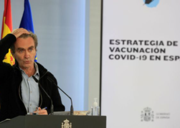 Un juzgado abre diligencias contra la cúpula del gobierno español por su gestión de la pandemia