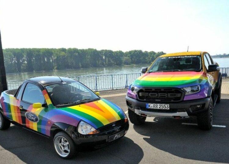 „НАЈ ГЕЈ” ФОРД