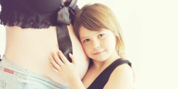 МАЈКЕ У ЕВРОПИ УЖИВАЈУ, У СРБИЈИ СЕ МУЧЕ