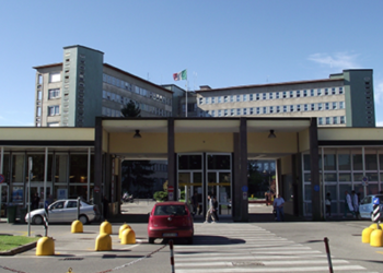 Vietato pregare, vietato parlare